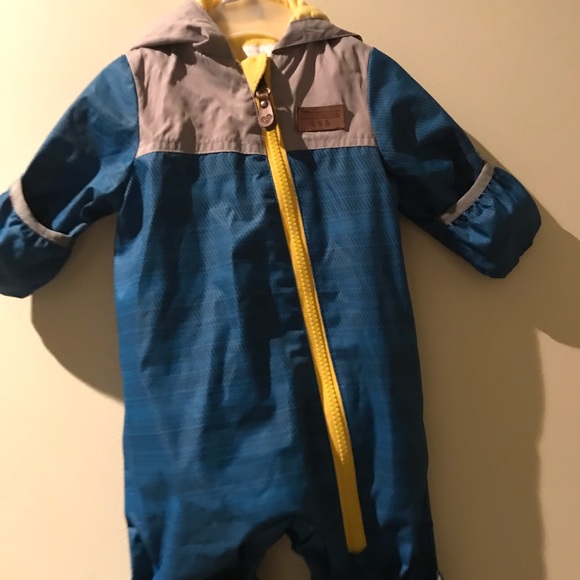 0-3, insulated, footies and gloves, trois - Picture 2 of 4